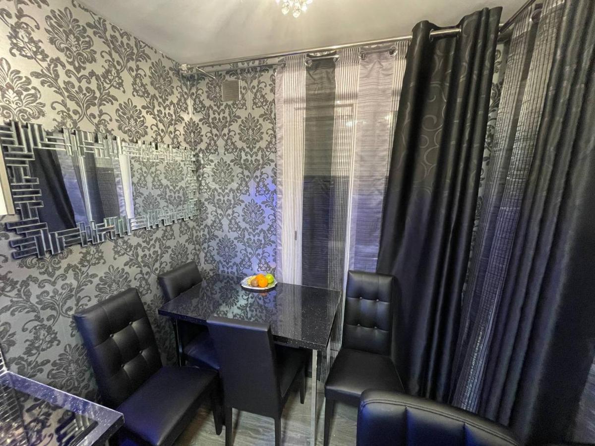 Luxury Room En Madrid Eksteriør billede
